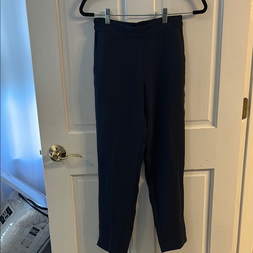 JCrew Classic navy Women's Pants. Elastic back.